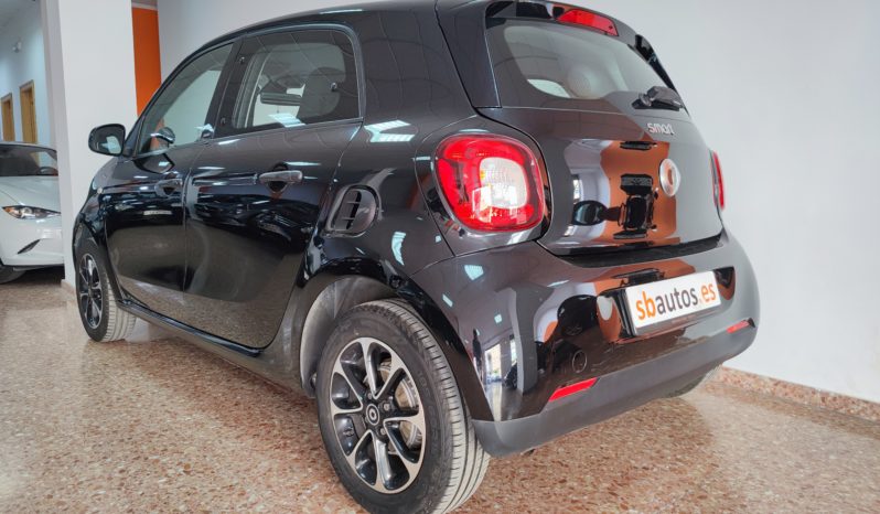 SMART Forfour 0.9 66kW 90CV SS PASSION 5p. lleno